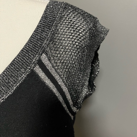 Armani Exchange A/X Black and Metallic Logo Cap Sleeve Top - Picture 5 of 9